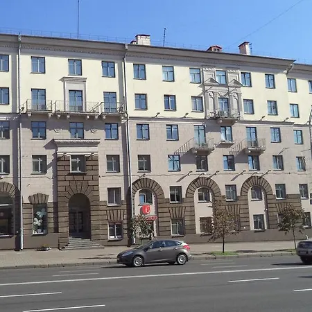 Apartment On Nezavisimosti 42 With A Living-Room And Three Bedrooms Minsk